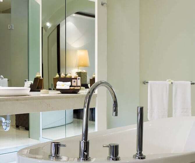 اتاق استاندارد با تراس, Novotel Bali Benoa