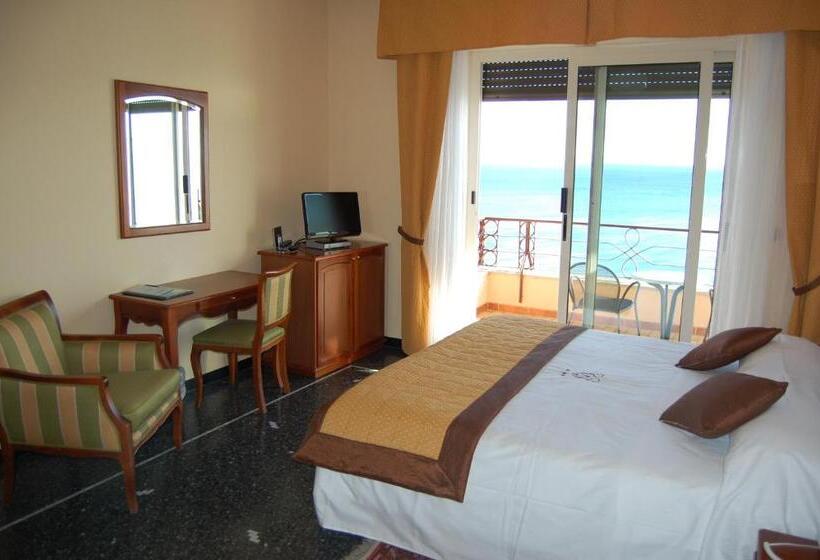 اتاق سوپریور, Grand Hotel Moroni
