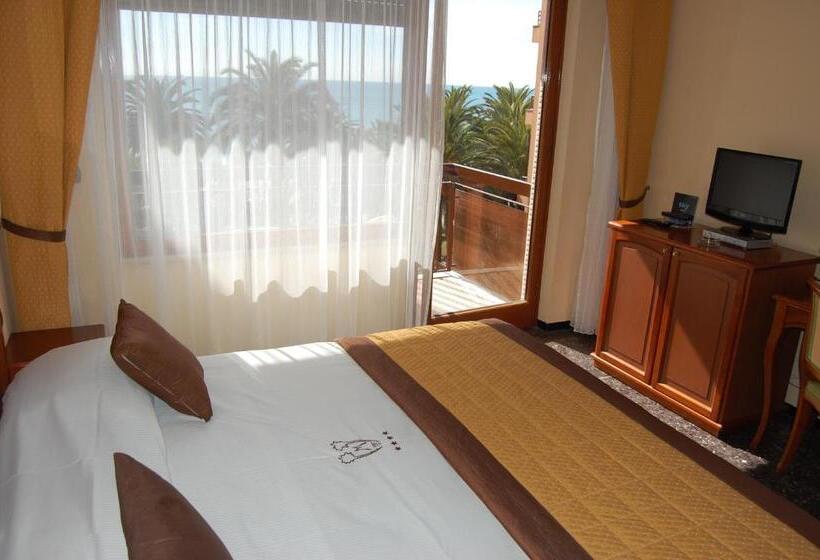 اتاق استاندارد, Grand Hotel Moroni