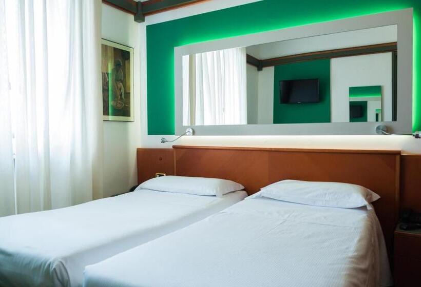 اتاق کلاسیک با تخت دونفره, Jet Hotel, Sure Hotel Collection By Best Western