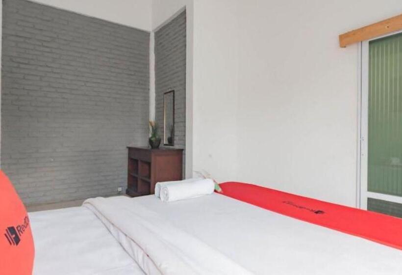 Вилла 1 Спальня, Reddoorz Near Kampung Gajah 2