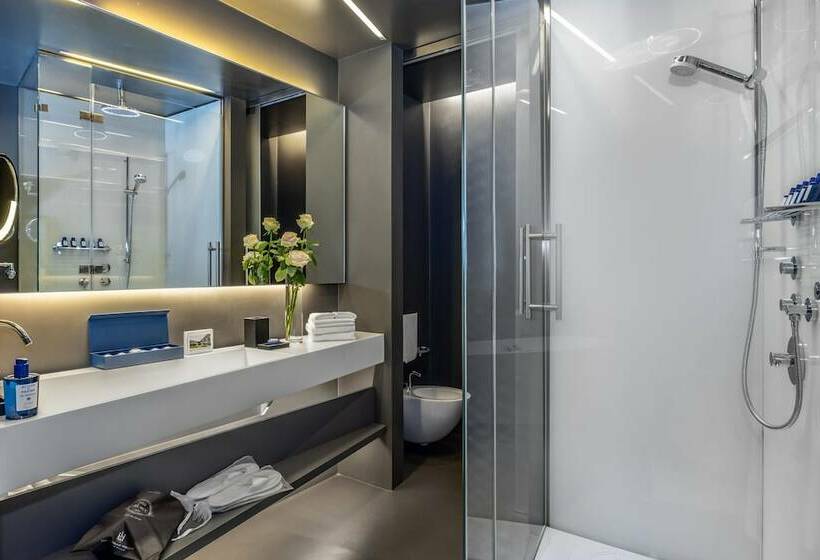 استودیوی استاندارد, Lido Palace   The Leading Hotels Of The World