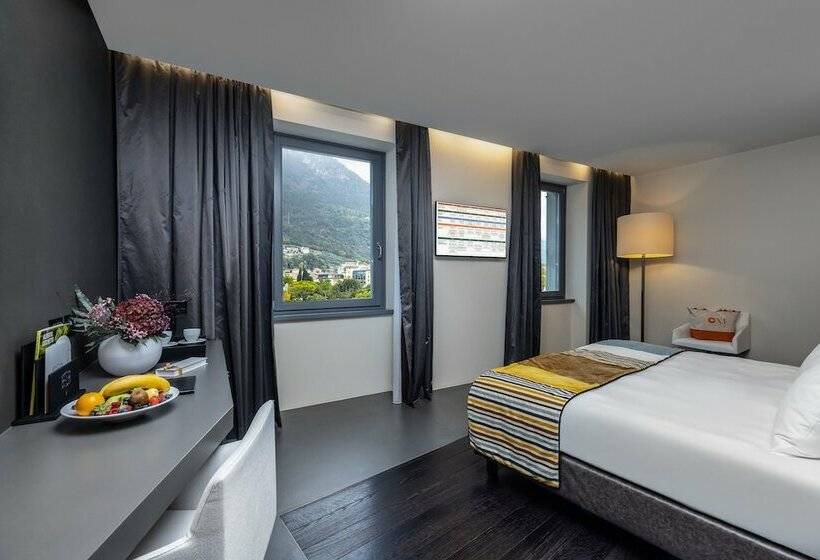 استودیوی استاندارد, Lido Palace   The Leading Hotels Of The World