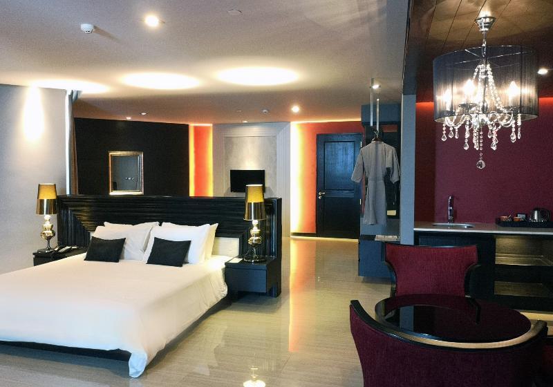 Habitación Superior, Mascagni
