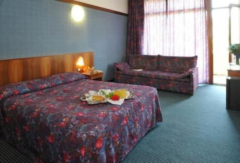 Номер Economy, Park Hotel Oasi
