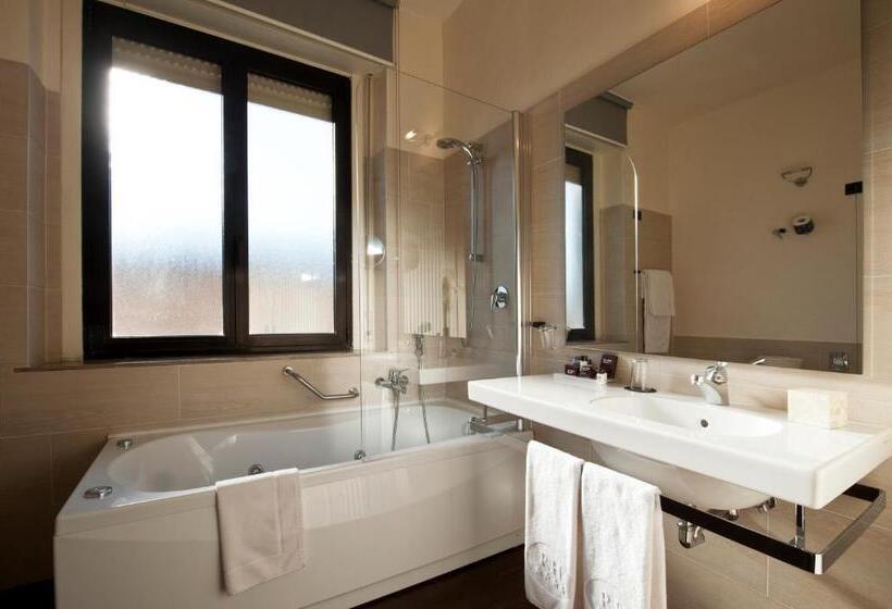 اتاق لوکس, Rechigi Hotel   Adults Only