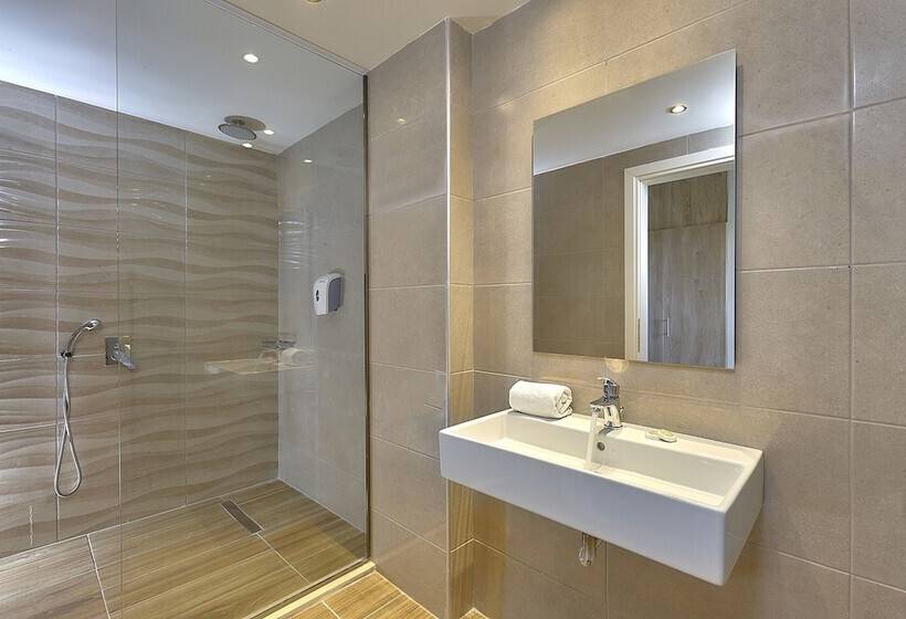 Номер Стандарт, Vasia Royal