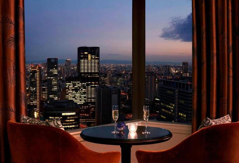 سوئیت کلاب, The Ritzcarlton, Osaka