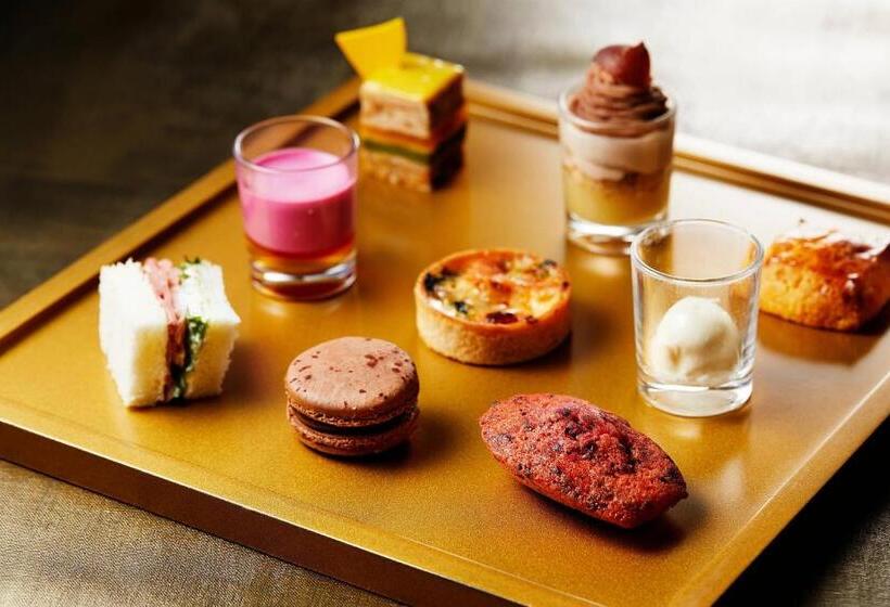 اتاق سوپریور با چشم‌انداز شهر, The Ritzcarlton, Osaka
