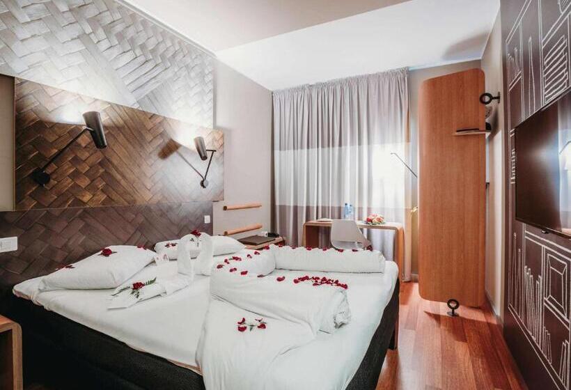 Quarto Estandar, Ibis Casablanca City Center