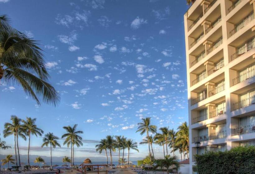 Полулюкс Клуб, Sunscape Puerto Vallarta Resort