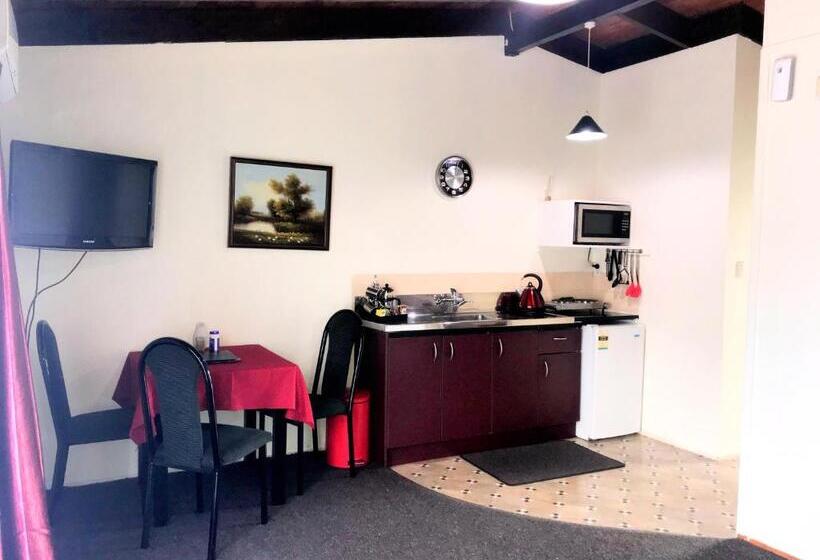 침실 1개 아파트, Grange Motel