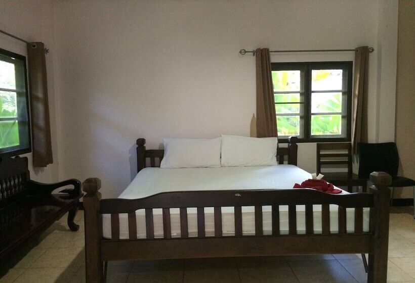 بانگلوی لوکس, Miko Resort