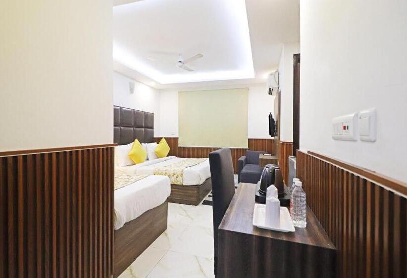 豪华三人间, Mayda Prime Near Delhi Airport