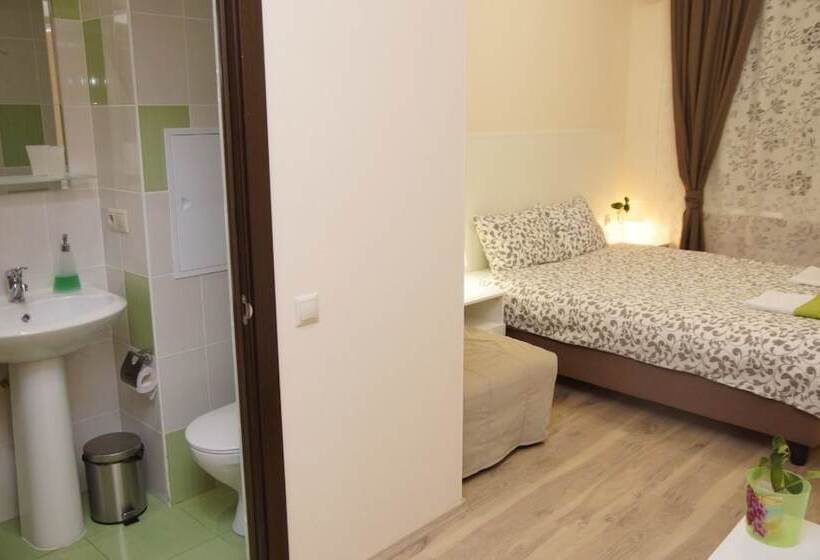 اتاق استاندارد سه نفره, Mini Hotel Spokoynoy Nochi On Kievskaya