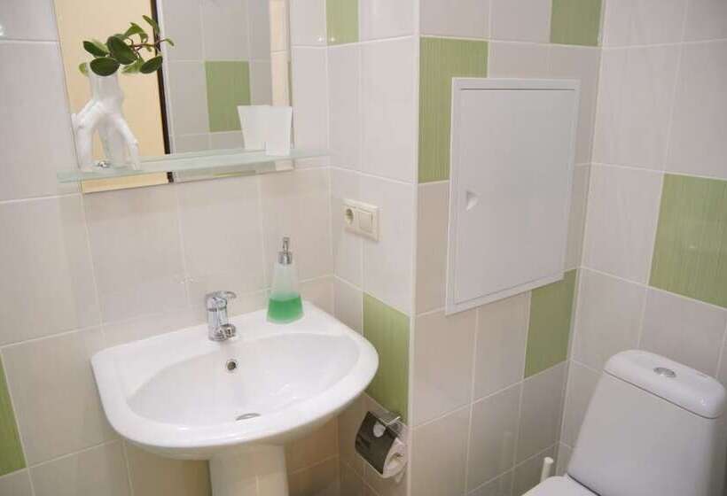 اتاق استاندارد سه نفره, Mini Hotel Spokoynoy Nochi On Kievskaya