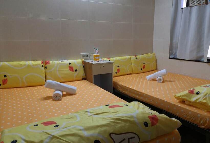 اتاق خانوادگی, New Yan Yan Guest House Reception 9th Floor Flat E4 E6