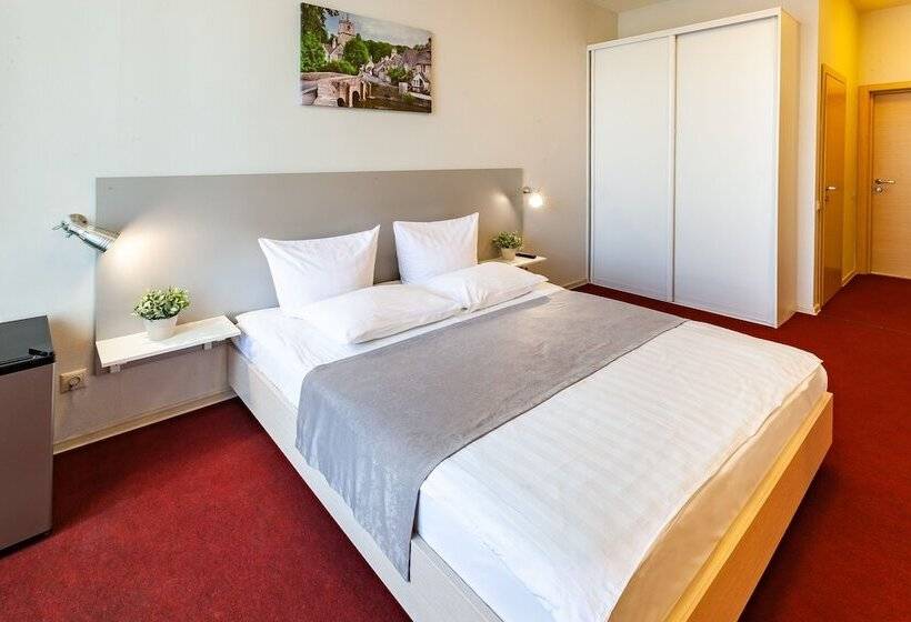 اتاق استاندارد, England Hotel Tyumen Centre