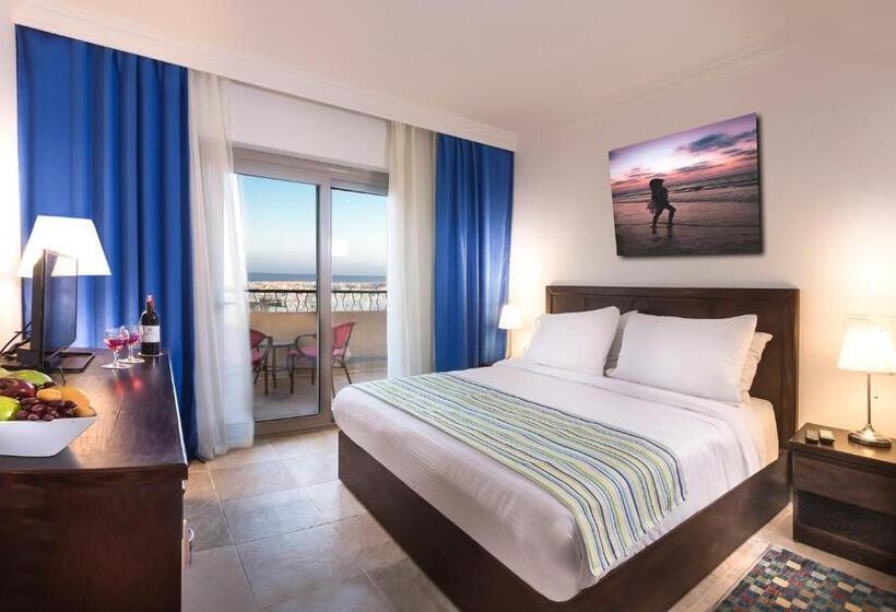 اتاق لوکس, Aura Resort Sidi Abd El Rahman El Alamein