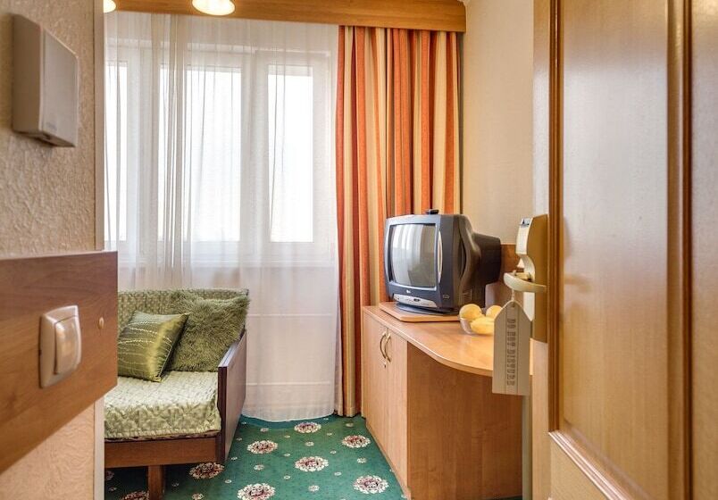 Номер Economy Индивидуальный, #513 Orekhovo Apartments With Shared Bathroom