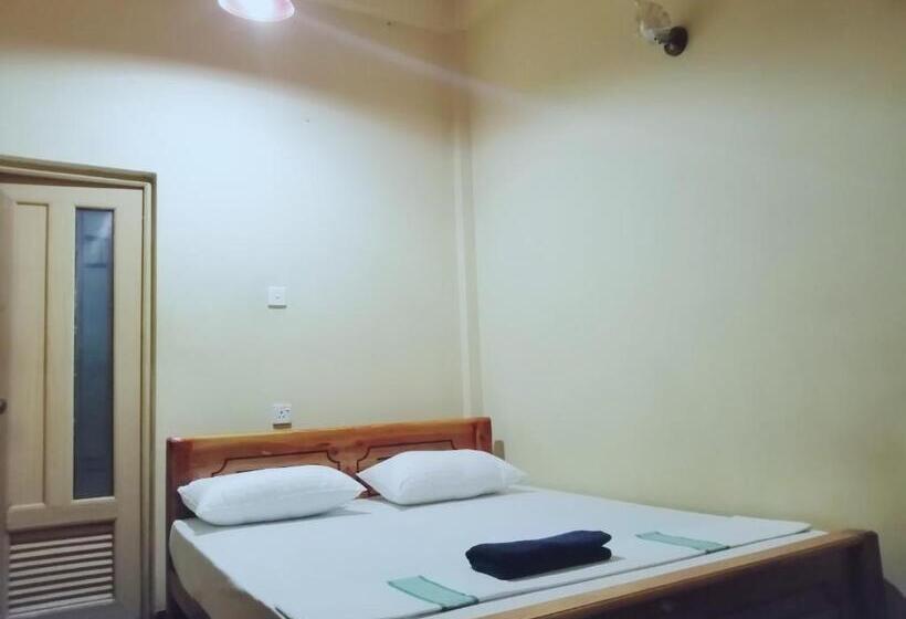 Номер Стандарт Трехместный, Viveka Inn Guest And Yala Safari