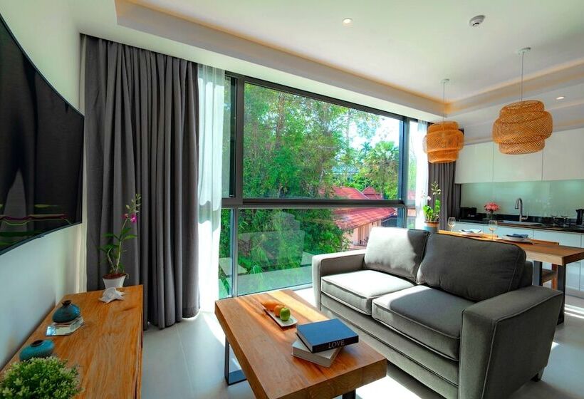 سوییت, Patong Heights
