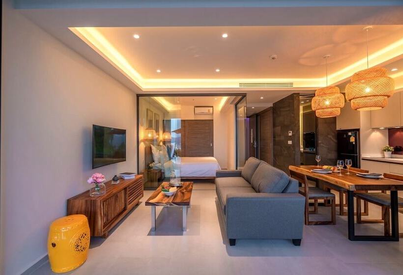 سوییت لوکس, Patong Heights