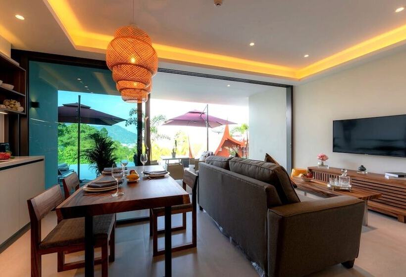 سوییت لوکس, Patong Heights
