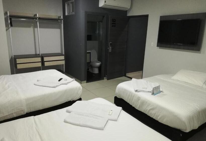 스탠다드 트리플 룸, Doral Inn