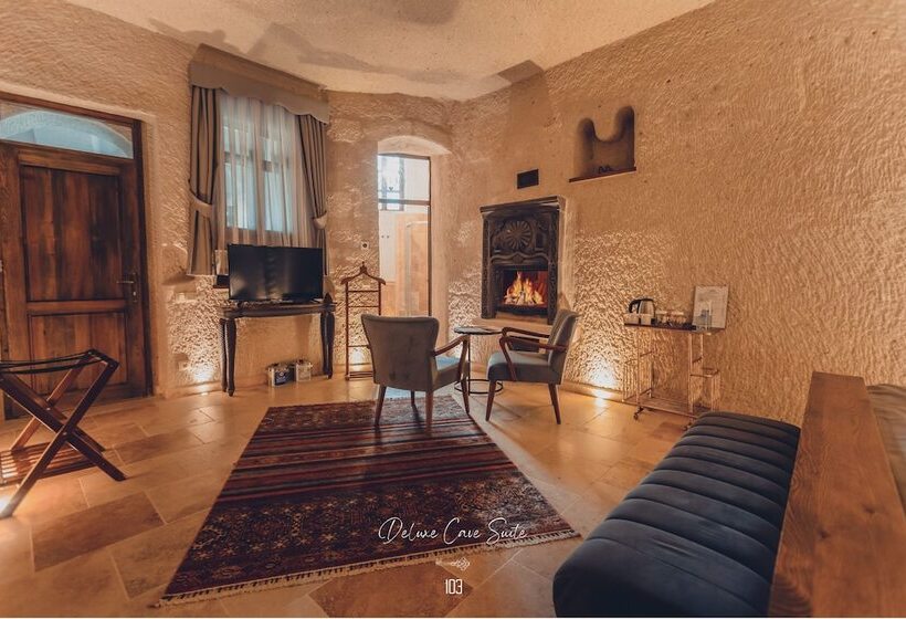 سوییت لوکس, Nino Cave Suites