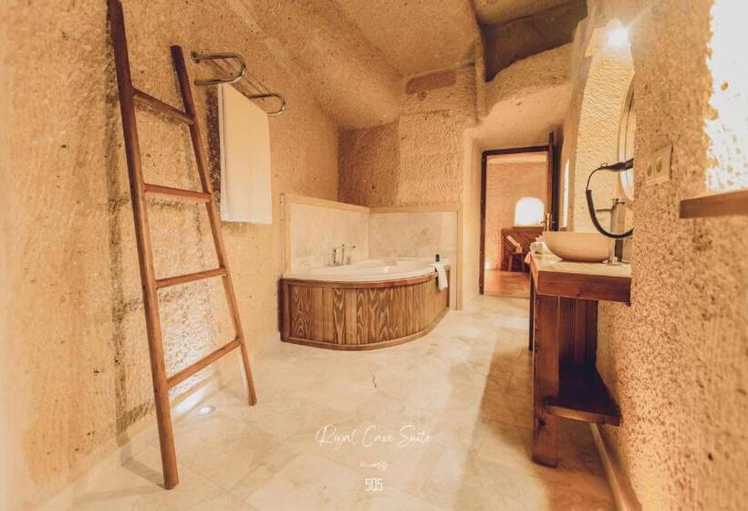 سوئیت رویال, Nino Cave Suites