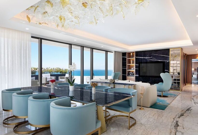 سوئیت رویال, Reges, A Luxury Collection Resort & Spa, Cesme