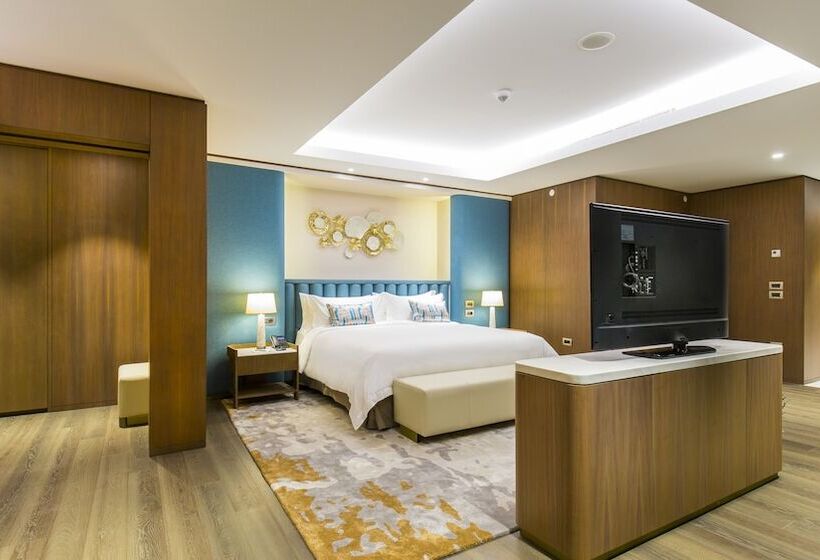 سوئیت رویال, Reges, A Luxury Collection Resort & Spa, Cesme