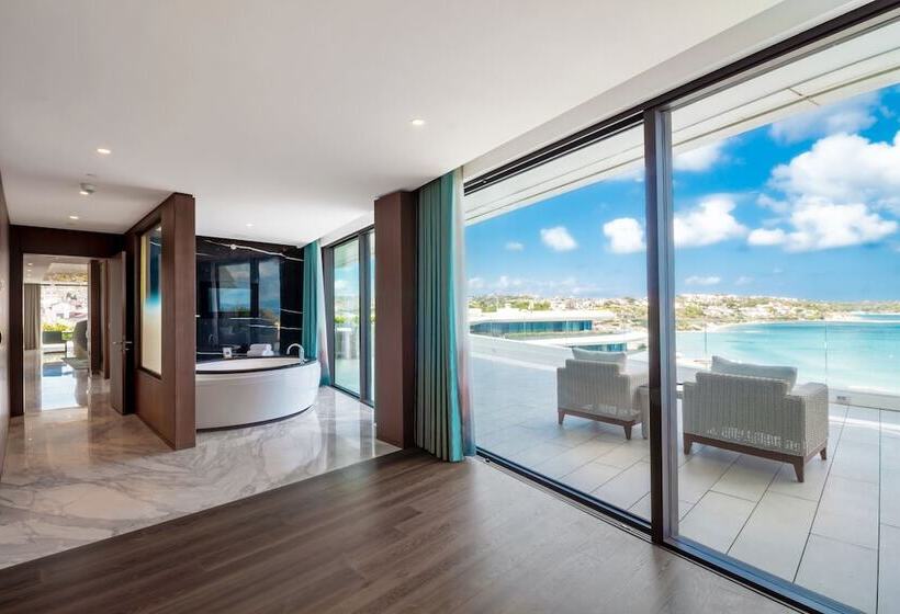 سوئیت رویال, Reges, A Luxury Collection Resort & Spa, Cesme