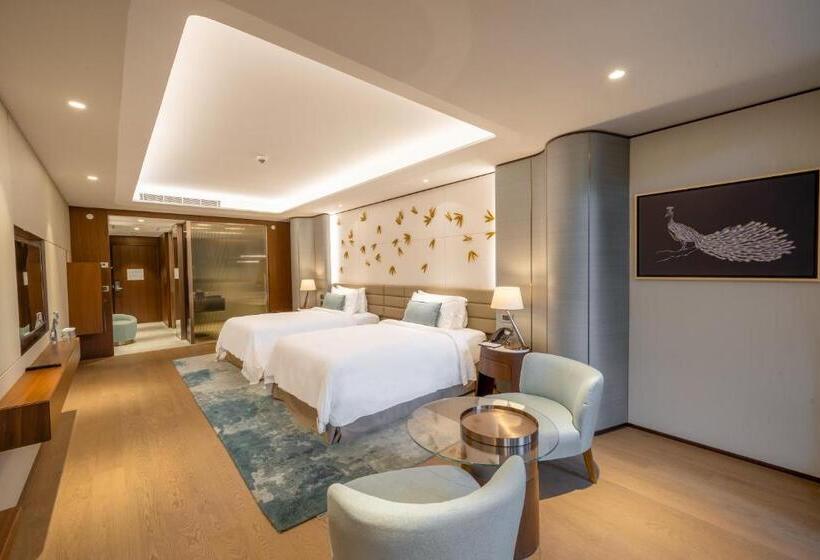 اتاق استاندارد با چشم‌انداز استخر, Reges, A Luxury Collection Resort & Spa, Cesme