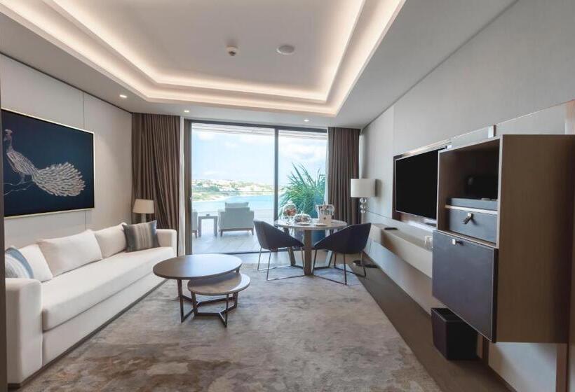 سوئیت با تخت بزرگ, Reges, A Luxury Collection Resort & Spa, Cesme