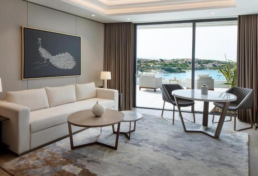 سوئیت با تخت بزرگ, Reges, A Luxury Collection Resort & Spa, Cesme