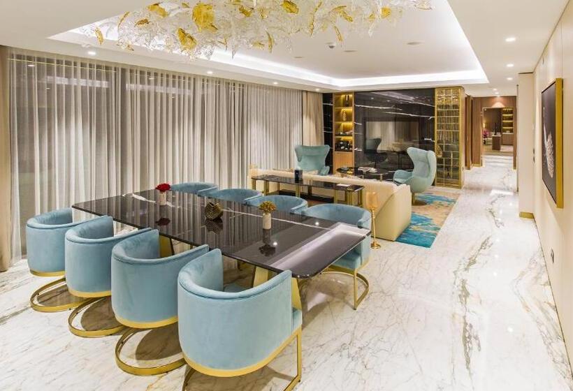سوئیت رویال, Reges, A Luxury Collection Resort & Spa, Cesme