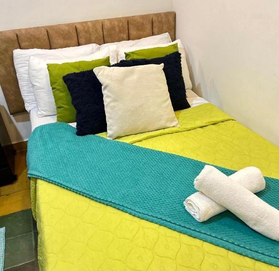 اتاق خانوادگی, Boutique Stay La 10