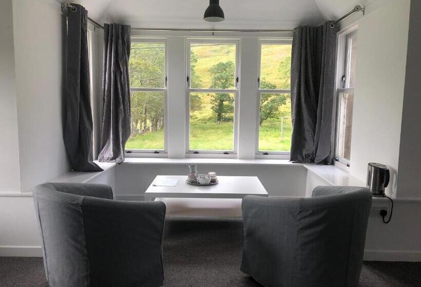 Номер Deluxe, Hartfield House Hostel