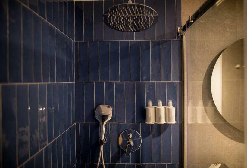 اتاق استاندارد با تخت بزرگ, Room Mate Cosmo - City Centre, Valencia