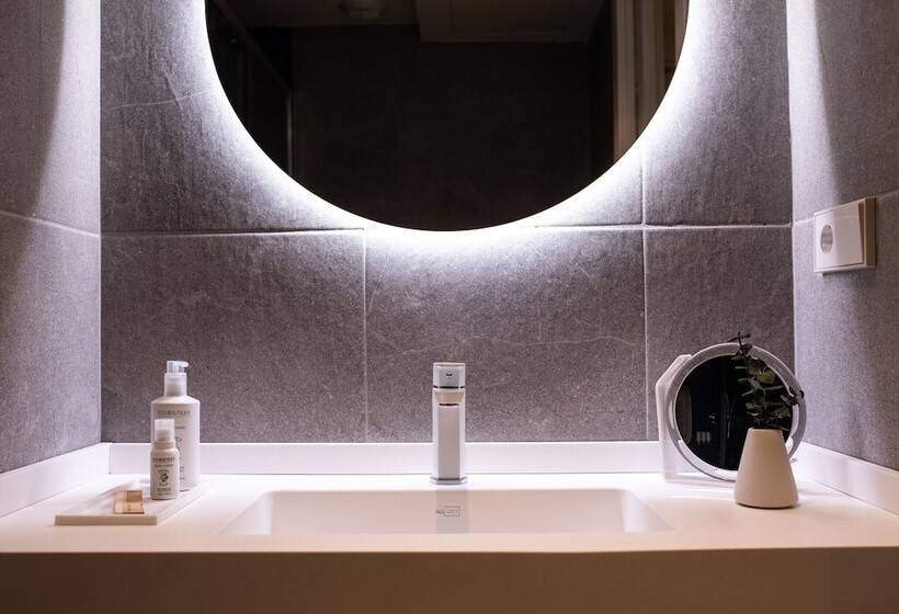 اتاق پنت هاوس, Room Mate Cosmo - City Centre, Valencia