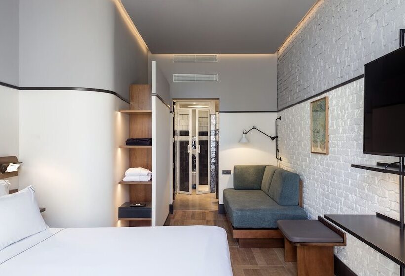 Habitación Superior, Praktik èssens