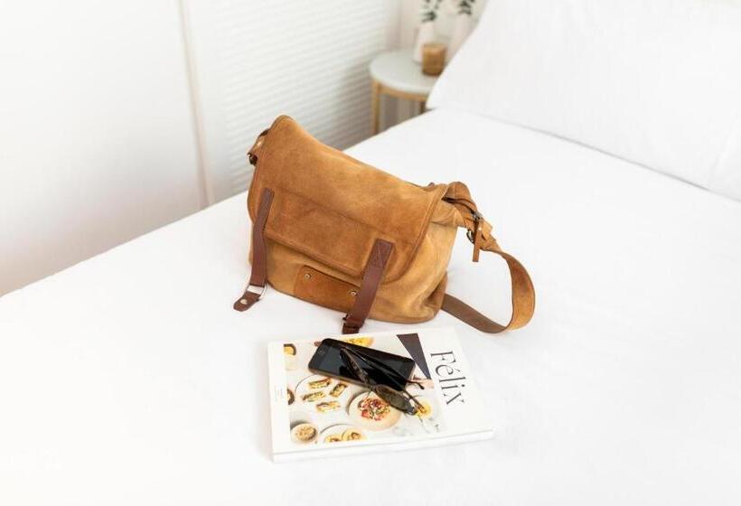 اتاق سوپریور با تخت بزرگ, Room Mate Cosmo - City Centre, Valencia