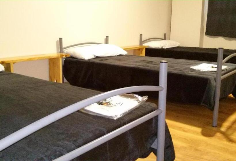 Семейный Номер Совместный Санузел, Alma Del Camino   Rooms & Albergue   Hostel