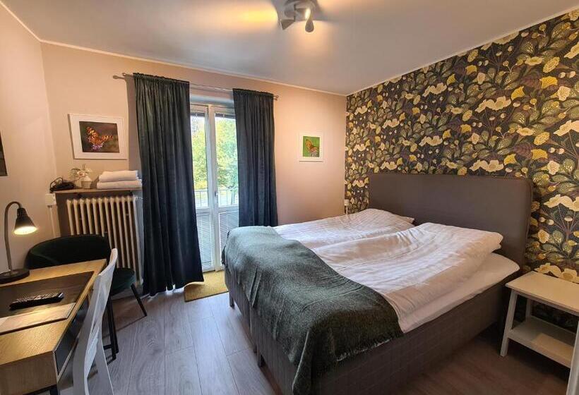 اتاق استاندارد با سرویس بهداشتی مشترک, L Boulogne