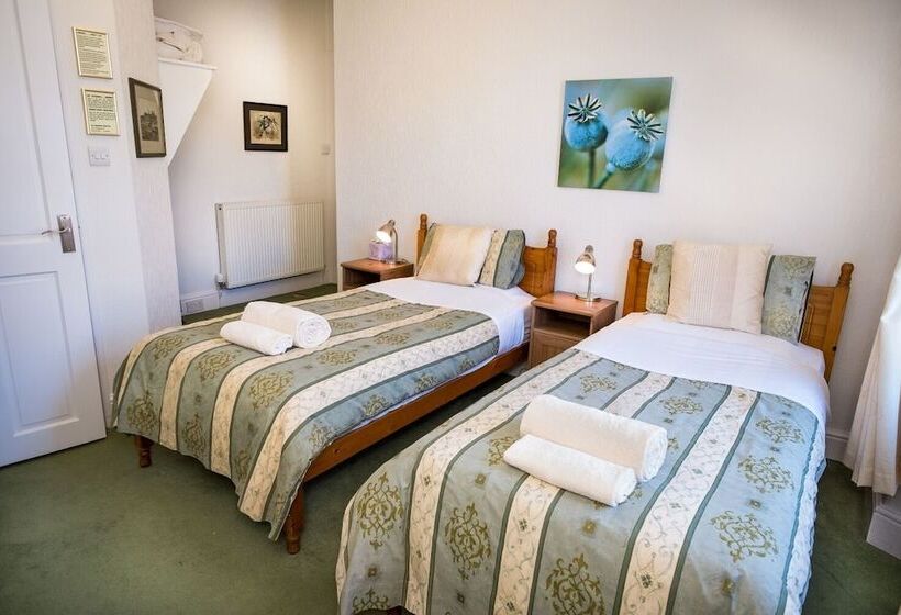 Номер Стандарт, Somerset House B&b