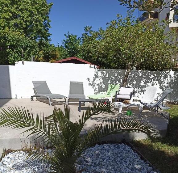 اتاق لوکس, Chambres D Hôtes La Pastourelle Royan Centre