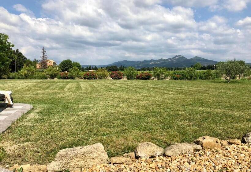 Номер Стандарт с Террасой, Le Domaine De Tini