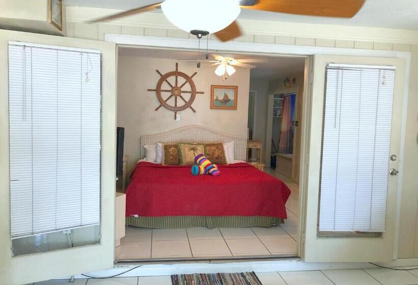 Хижина, Key Largo Cottages